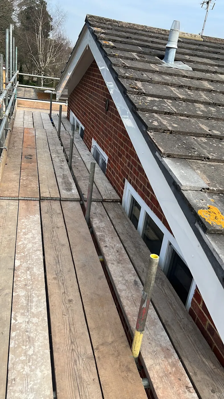 Fascias and guttering by Union Roofing in Berkshire (2)